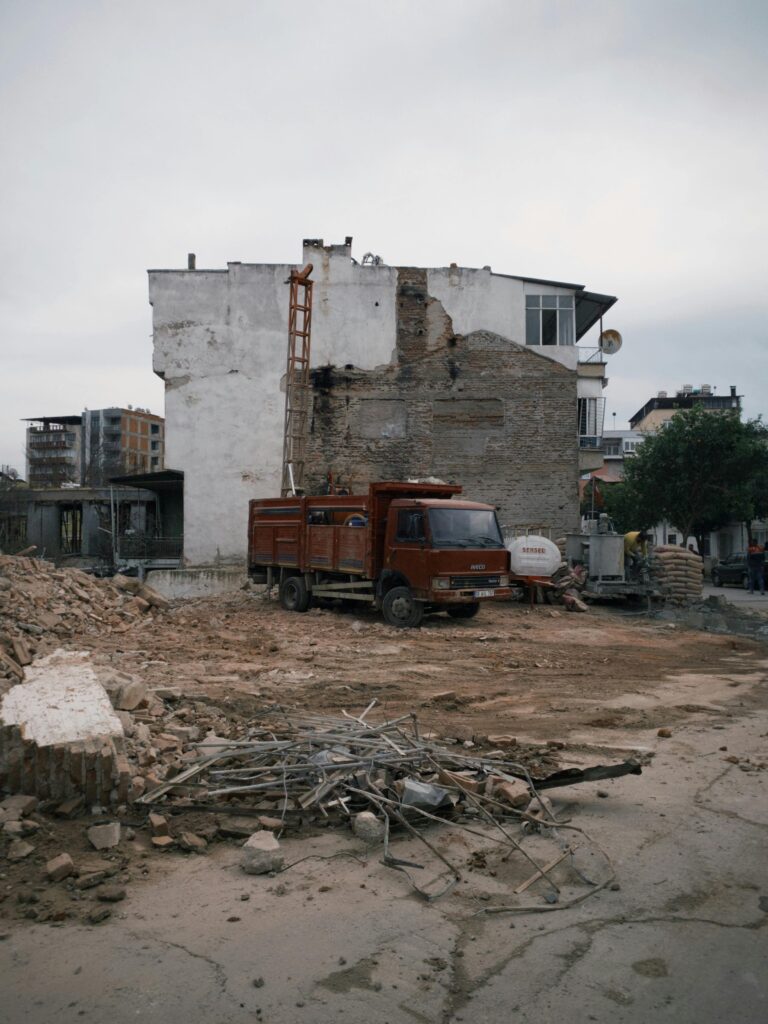 profesionalno rušenje i odvoz betona